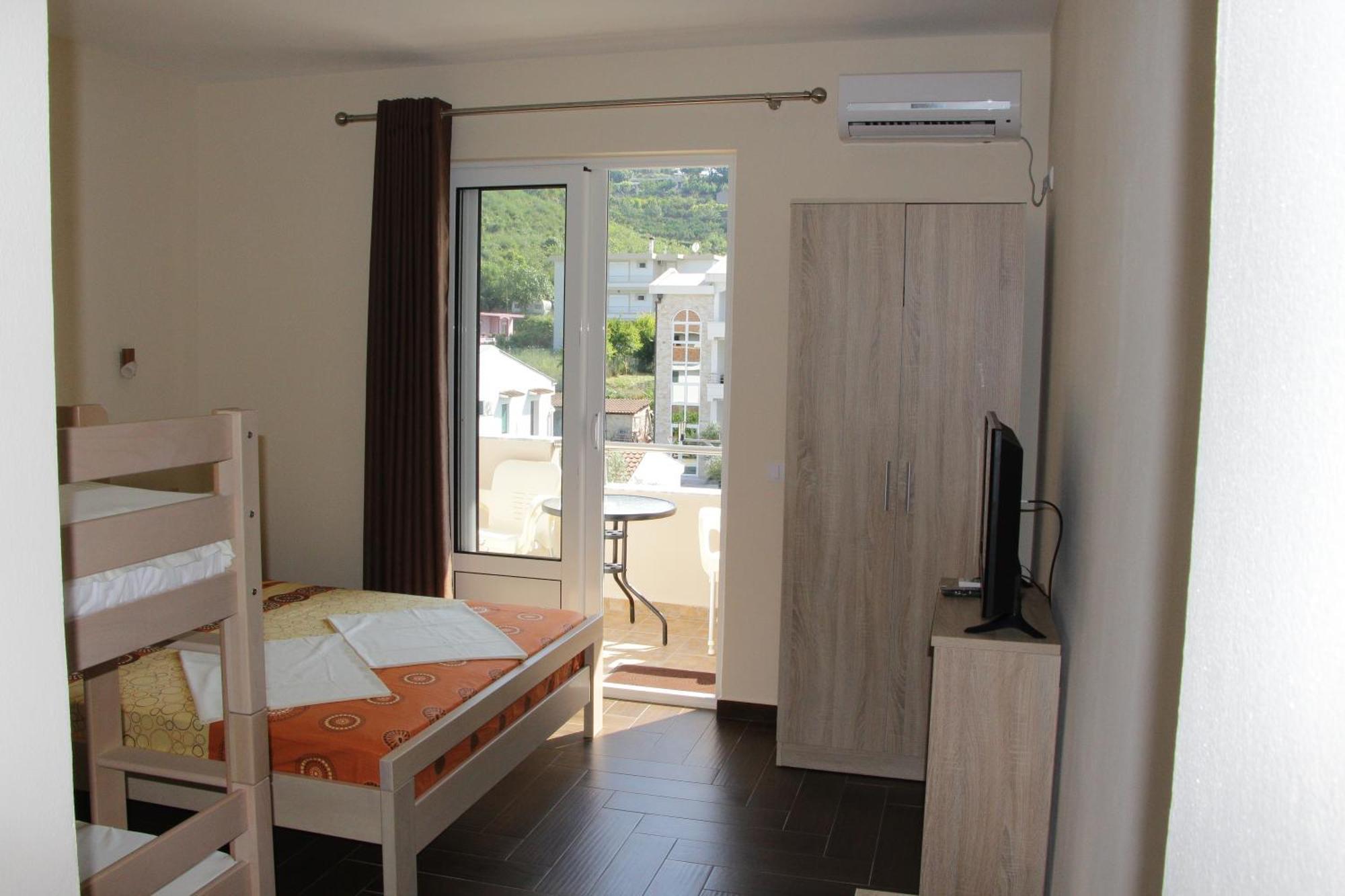 Apartment Family Ulcinj Extérieur photo