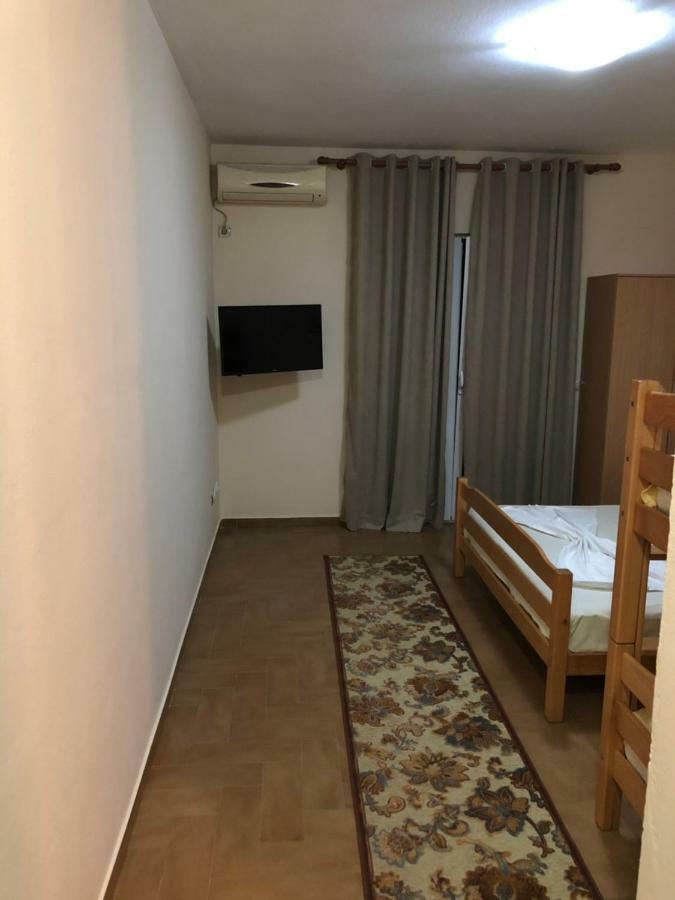 Apartment Family Ulcinj Extérieur photo