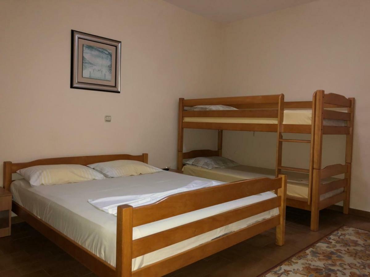 Apartment Family Ulcinj Extérieur photo