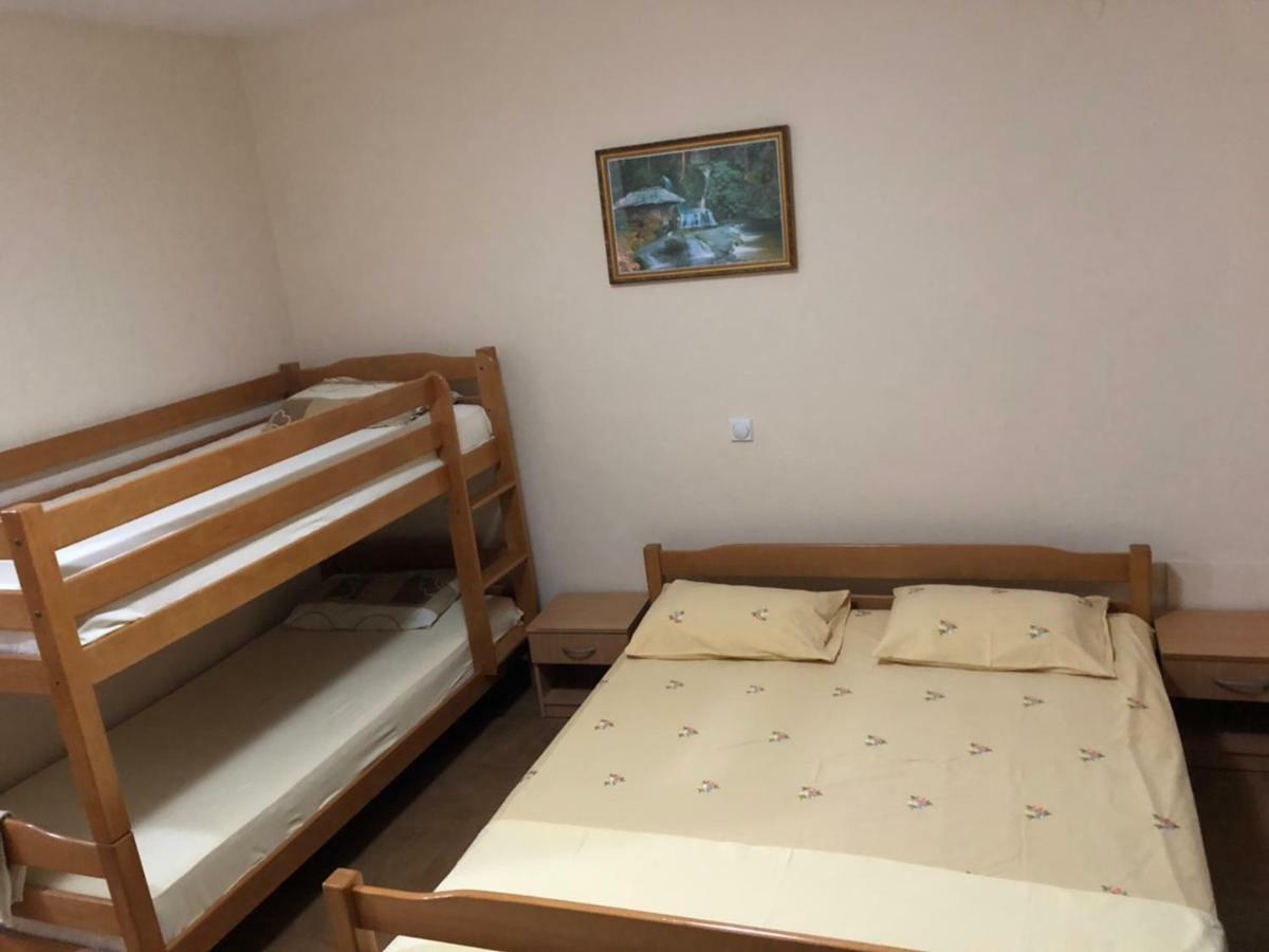 Apartment Family Ulcinj Extérieur photo