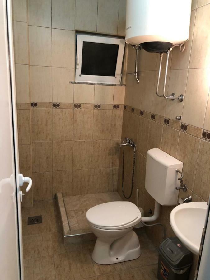 Apartment Family Ulcinj Extérieur photo
