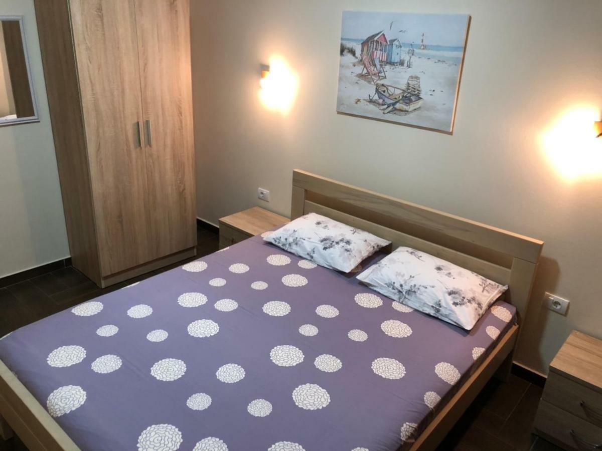 Apartment Family Ulcinj Extérieur photo
